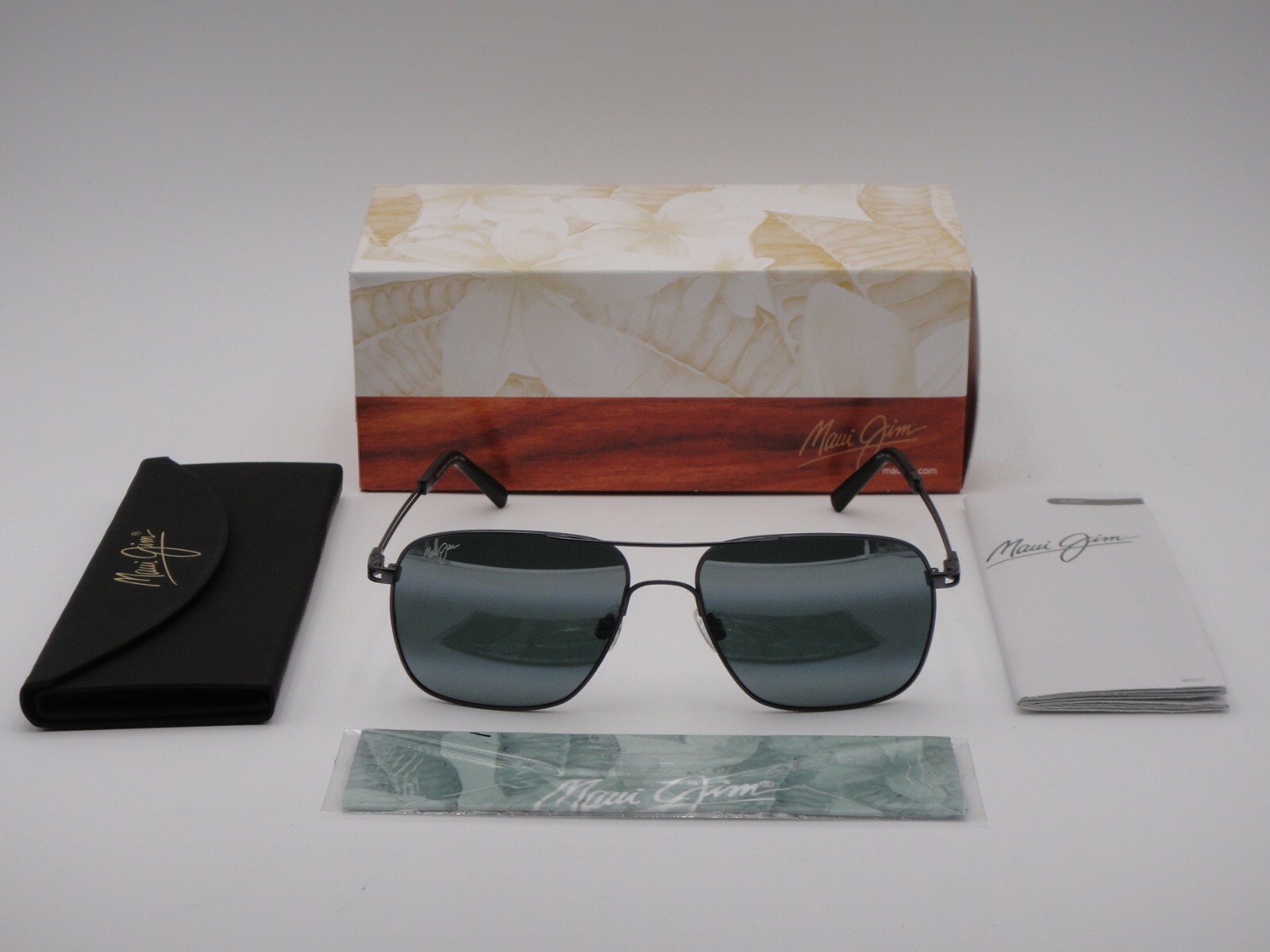 Солнцезащитные очки MAUI JIM HALEIWA 