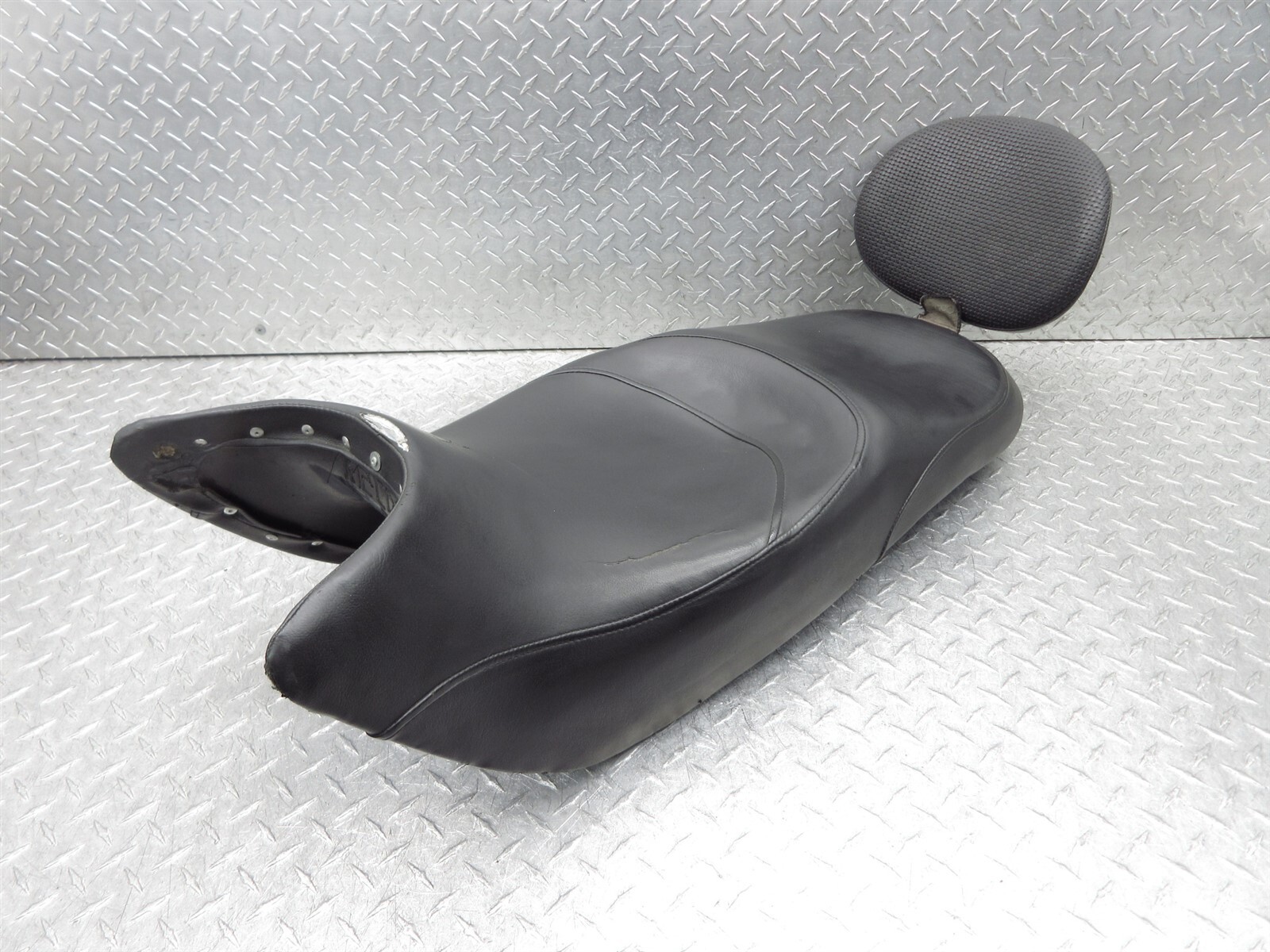 BMW K1200RS用シート K1200RS シート 52.53-2.307.793 BMW 純正 中古 バイク 部品