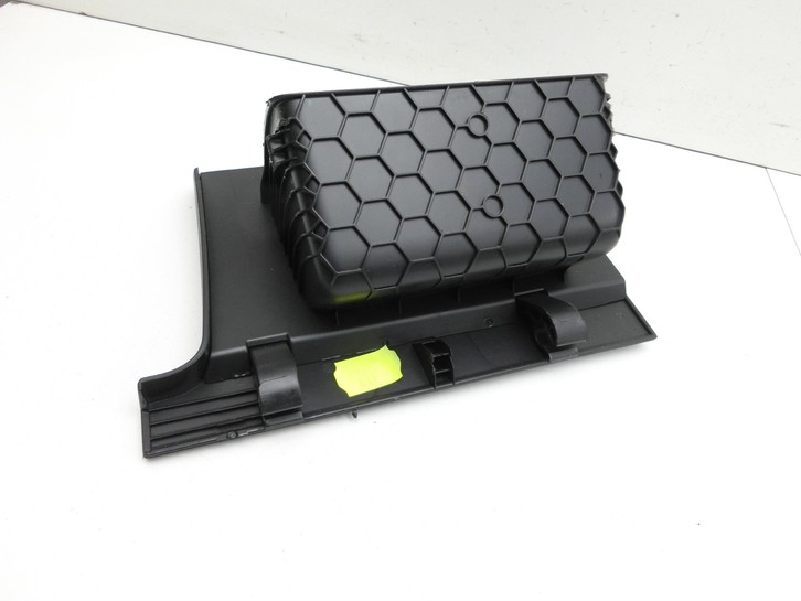 VW Golf VII 7 Variant 13-17 Kombi Ablagefach Staufach Fach mit SD Adapter VW Golf VII 7 Variant 13-17 09.05.2016... Vorschau 3