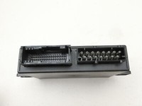 BMW E91 320D LCi 08-13 Steuergerät SG Basis Behörde Wegfahrsperre BMW E91 320D LCi 08-13 02.07.2012 7233914 gebraucht Vorschau 4