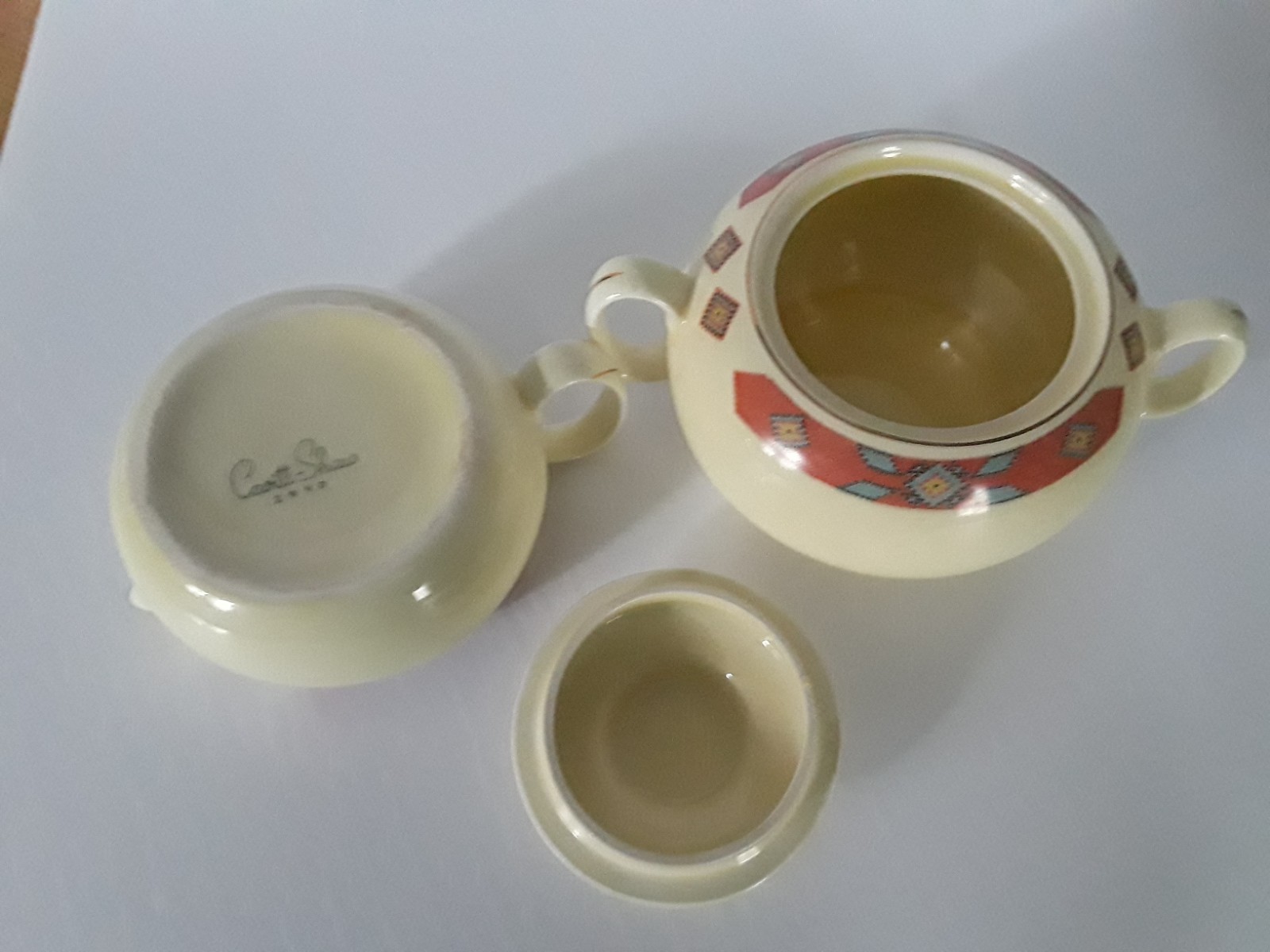 WS George Cavitt-Shaw 299D Iroquois Red Southwest Diamonds Sugar Bowl & Creamer