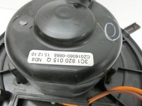 Skoda Superb 3T5 08-13 Gebläsemotor Lüftermotor Heizungsgebläse Skoda Superb 3T5 08-13 21.01.2011 3C1820015AA... Vorschau 4