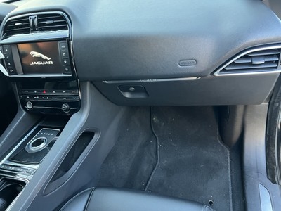 image 7 of interior