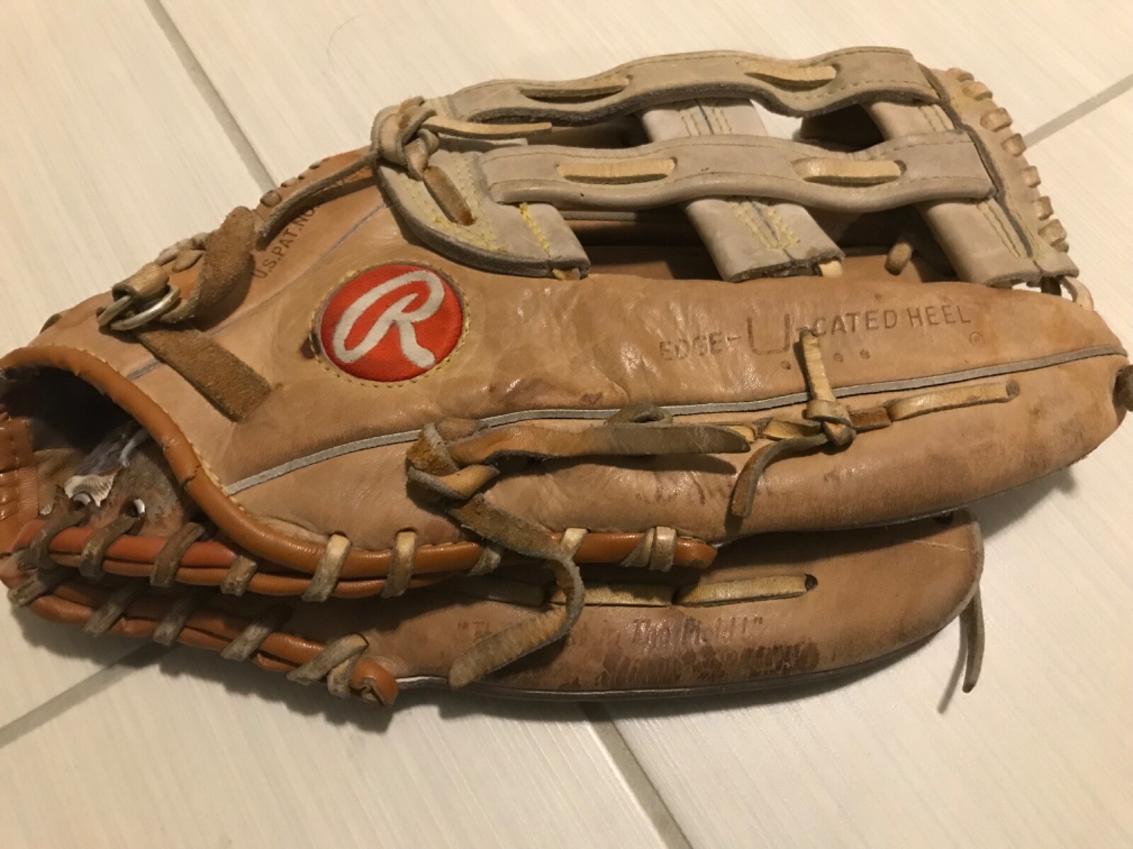Rawlings - UU Rawlings Heart of the Hide Baseball Glove 12.75 Inch 303