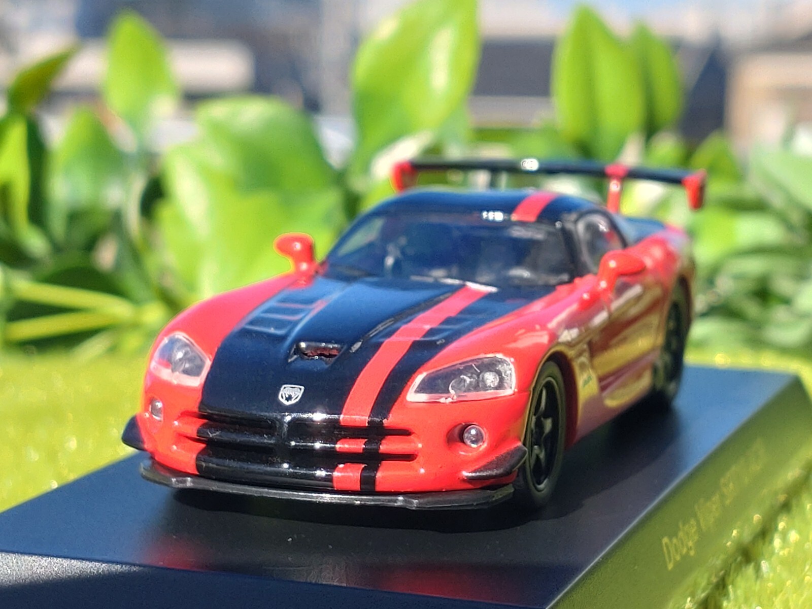 未使用！ラジコン　SRT　VIPER　1/18　レッド　ミニカー　模型 未使用！ラジコン SRT VIPER 1/18 レッド ミニカー 模型 代引き