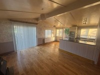 “KERMIT” WOOD CABIN LODGE 2 BED TWIN LODGE 40FT X 20FT | SHOWER & BATH