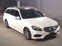 2015 MERCEDES BENZ ECLASS STATIONWAGON E250 STATIONWAGON AVANTGARDE Estate Petro