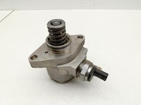 Seat Ibiza FR 6J 15-17 TSi 1,0 81KW Einspritzpumpe Hochdruckpumpe Seat Ibiza FR 6J 15-17 07.10.2016 04E127026BB... Vorschau 4
