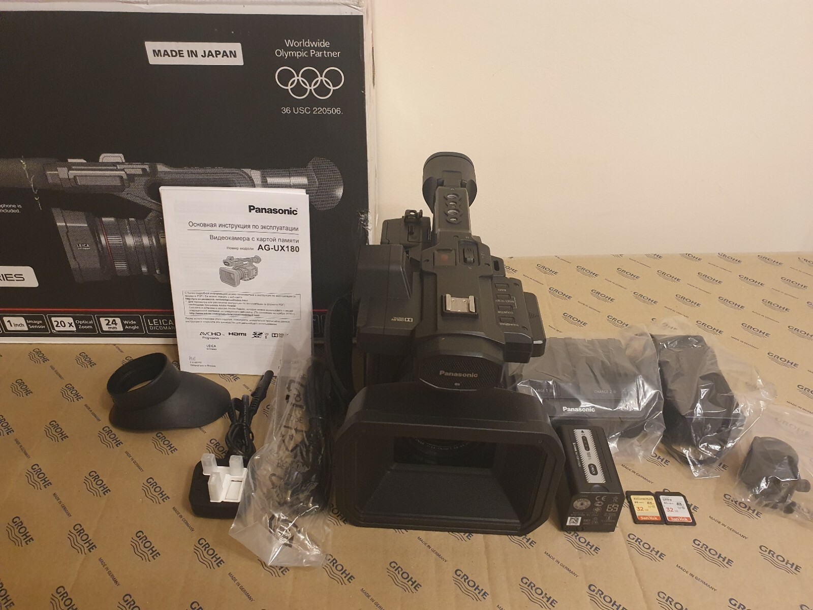 Panasonic AG-UX180 4K  Camcorder HÄNDLER