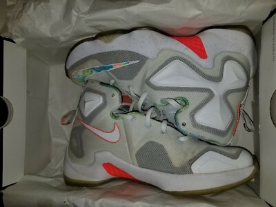 Nike Lebron Xlll GS Wht/Blk Bright Mng Actn Grn 4Y 808709108