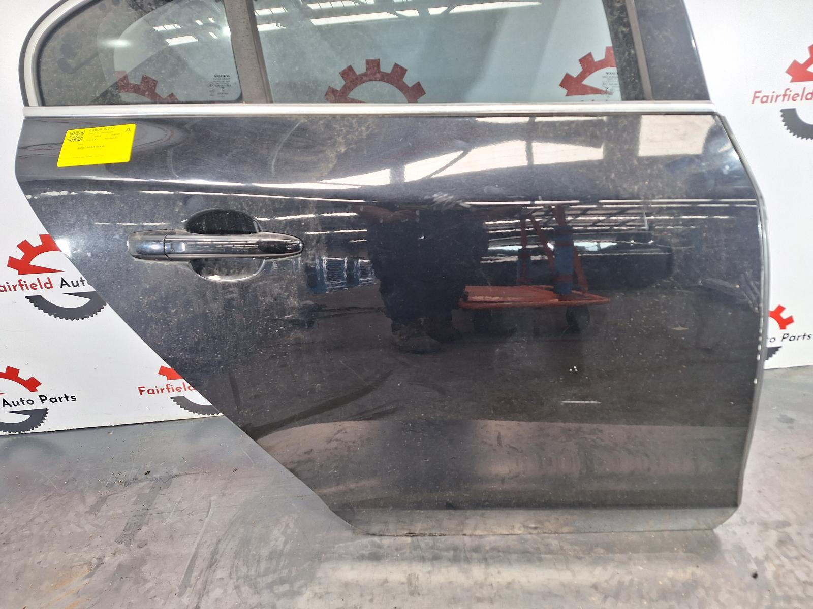 VOLVO S60 F SERIES 12/2010-12/2018 RIGHT REAR DOOR - thumbnail 2