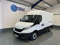 2023 Iveco Daily 2.3D HPI 14V 35S 3520 MWB High Roof Euro 6 (s/s) 5dr Panel Van 