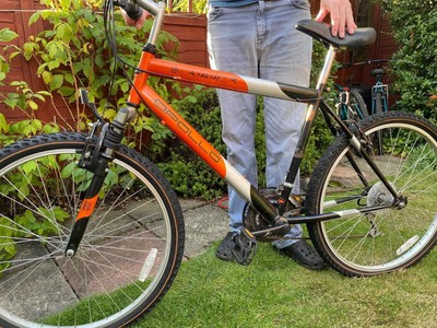 apollo slammer mountain bike