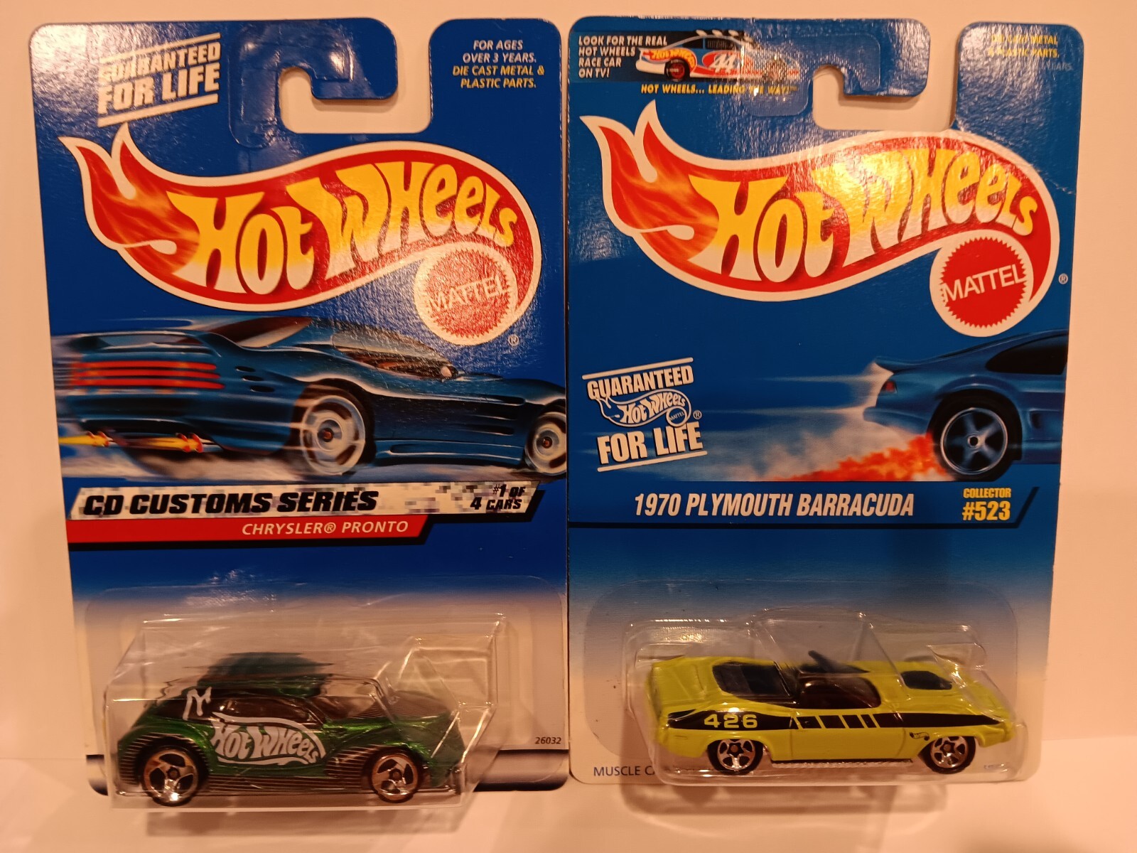 Hot Wheels HW Mainline 1970 Plymouth Barracuda / 2000 CD