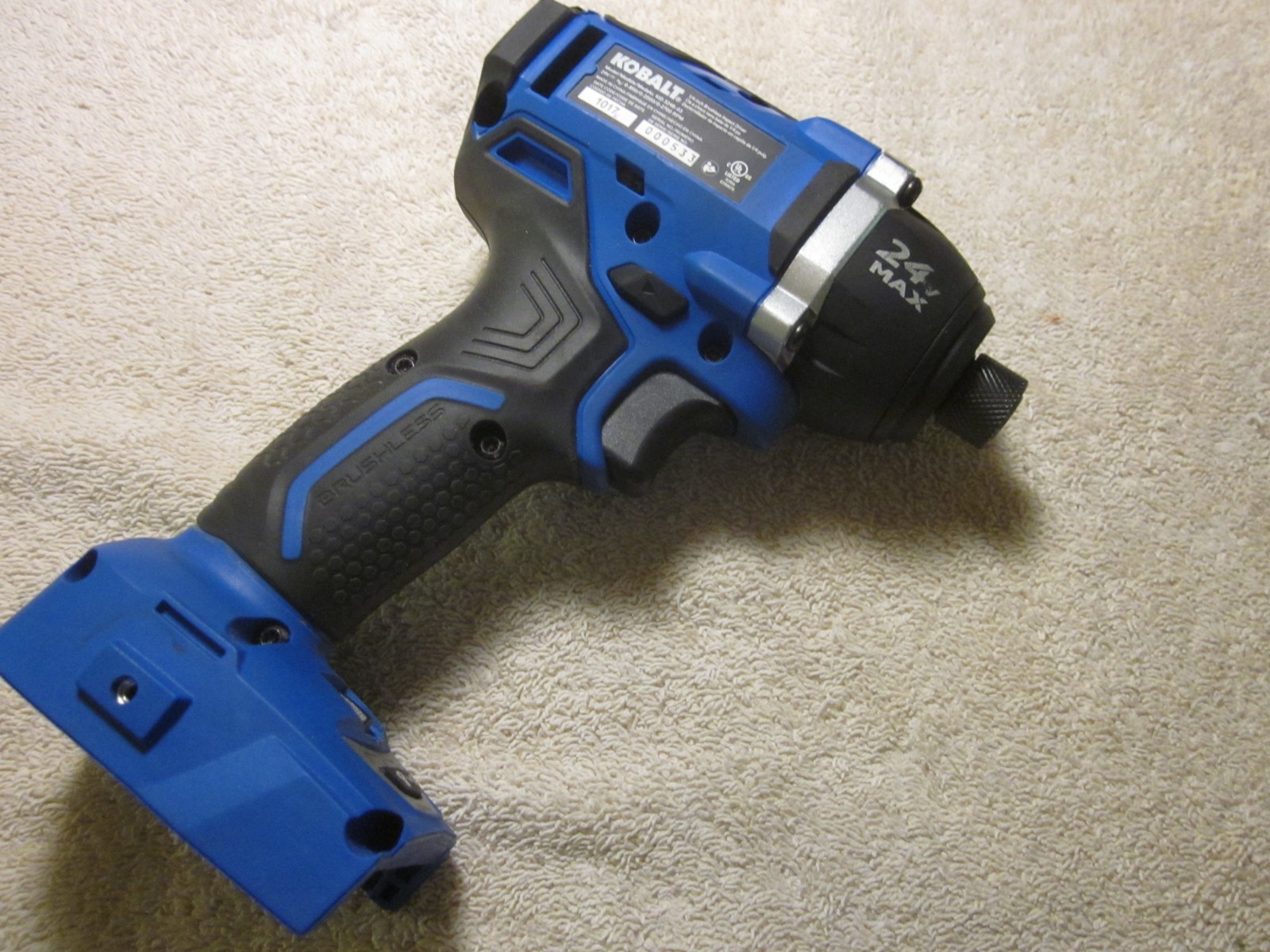 Kobalt KID 324B-03 Volt Lithium Ion Brushless Drill , Charger w/ 1.5 ah Battery