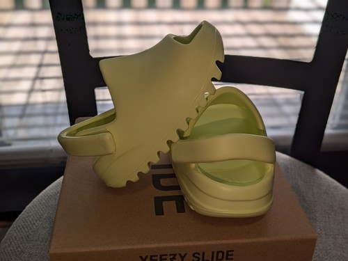 専用 adidas YEEZY Slide箱付き 新品未使用 29.5 レア タグ無】yeezy slide 
