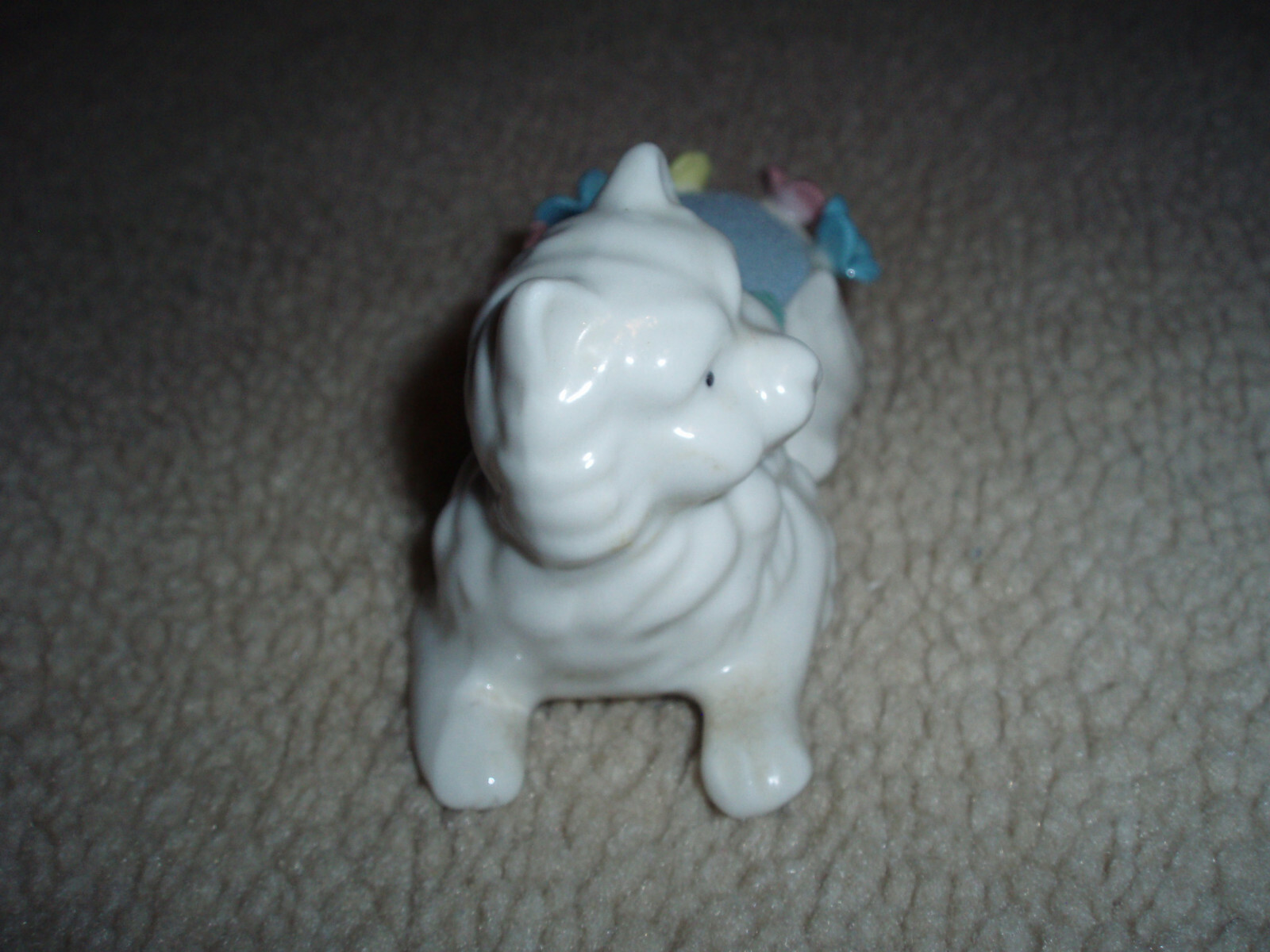 Vintage Porcelain Kitty Cat Sewing Pin Cushion White w/ Pastel Flowers Japan