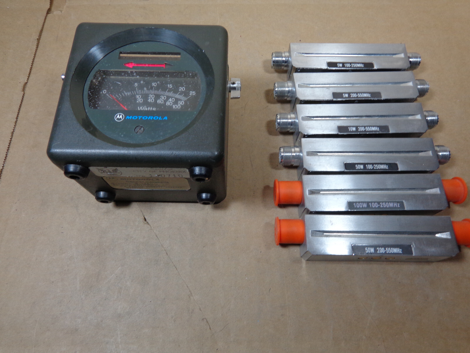 Motorola S-1350C Throughline Wattmeter 6 Elements 5 W to 100 Motorola S-1350C Throughline Wattmeter 6 Elements 5 W to 100