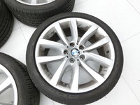 BMW F11 525d 10-14 4 x Kompletträder Aluminiumfelge Sommerreifen 245/40R19 5X120 BMW F11 525d 10-14 04.04.2013... Vorschau 4
