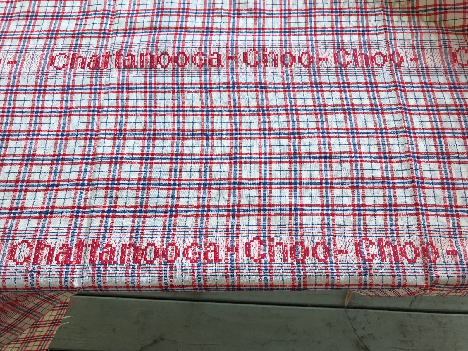 4yds vint textile cotton woven plaid FABRIC CHATTANOGA CHOO CHOO WOVEN IN 45X142