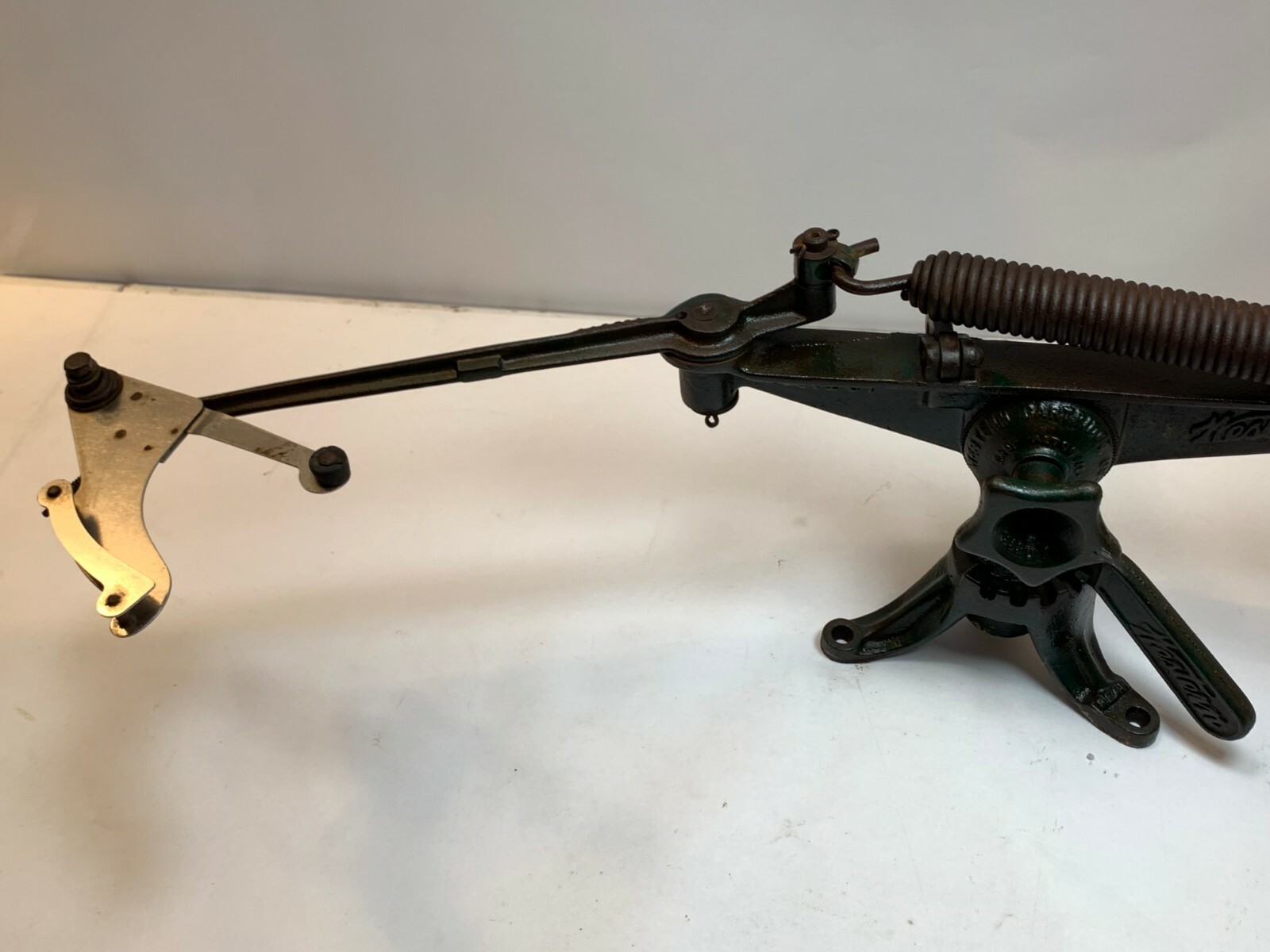 Vintage Western Cartridge Co. Cast Iron Clay Pigeon Thrower Skeet Shooting