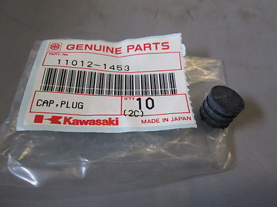 pi0129(=^・・^=) NOS Kawasaki Swing Arm Bracket Cap 89-93 EX500 88-97 ZX600