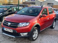 2013 Dacia Sandero Stepway 1.5 dCi Laureate Euro 5 5dr HATCHBACK Diesel Manual