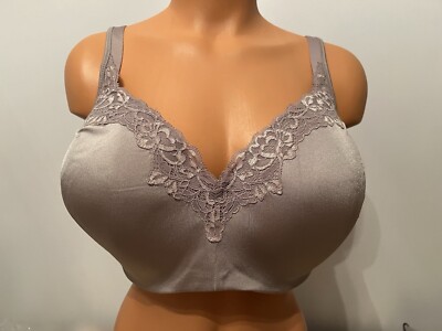 NWT Playtex Underwire Bra 4823 Lacy Detail Seamless Cup Color Shown Size 42DDD