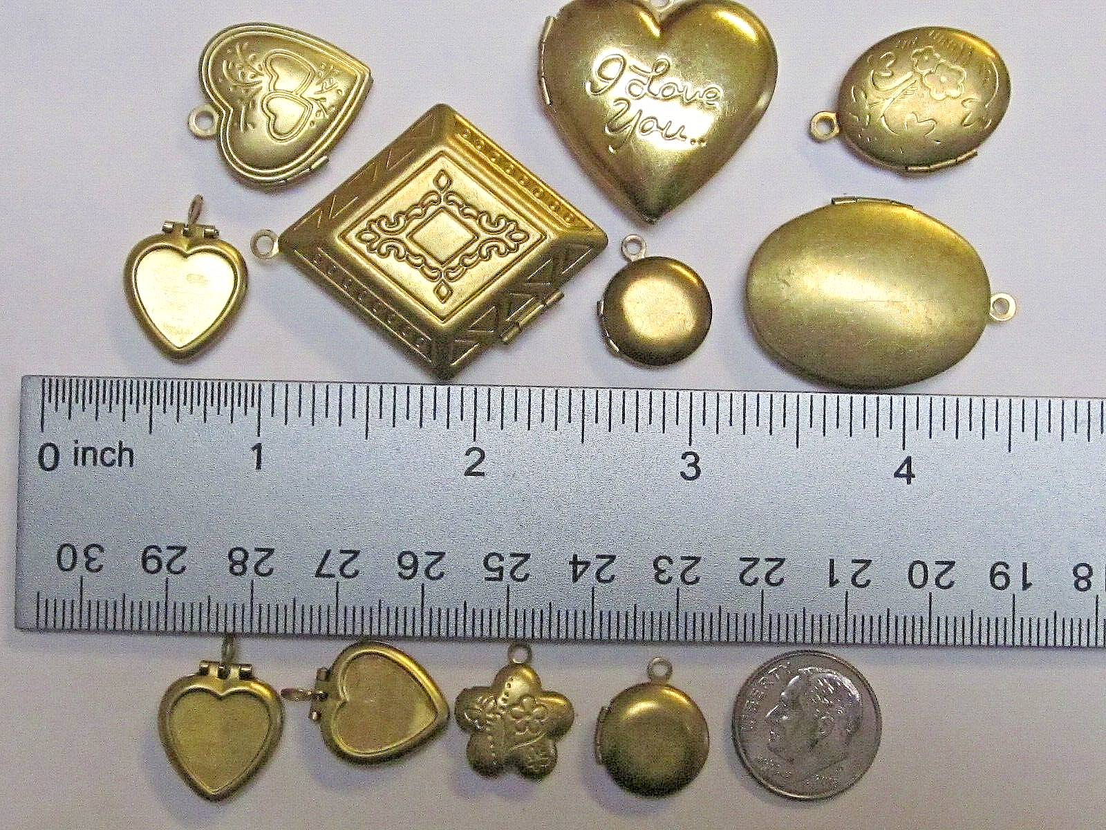 11 VTG MODERN LOCKETS HUGE LOT BRASS FINDINGS FLOWER HEARTS NOS PENDANTS CHARMS