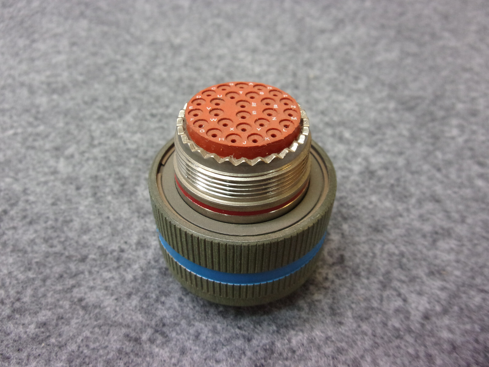 ペにさん専用　3口 Cooper Interconnect Connector P/N D38999/46FE26PA | eBay