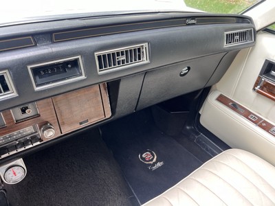 image 4 of interior