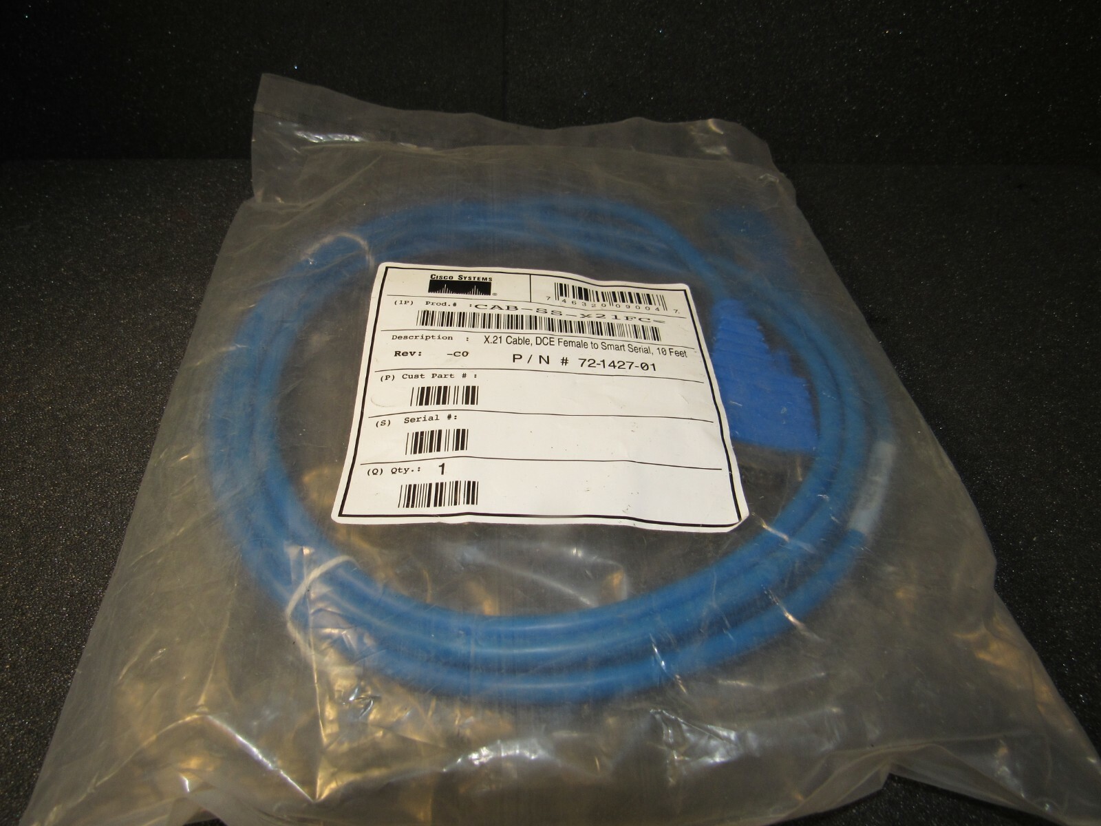 その他 CISCO X.21 Cable. DCE. Female. 10 Feet CAB-X21FC= p706p5g Cisco CAB-SS-X21FC X.21 Cable, DCE Female to Smart Serial