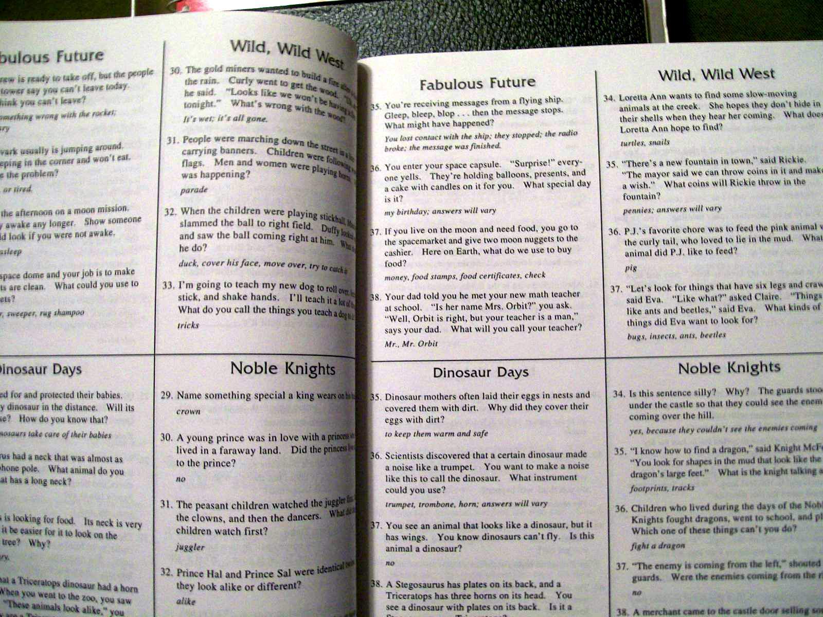 LinguiSystems The Listening Kit Program to Build Listening Skills (Ages 5 to 11)