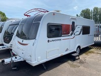 MAY DEALS - 2016 Bailey Unicorn Madrid Side Dinette - WAS £13995