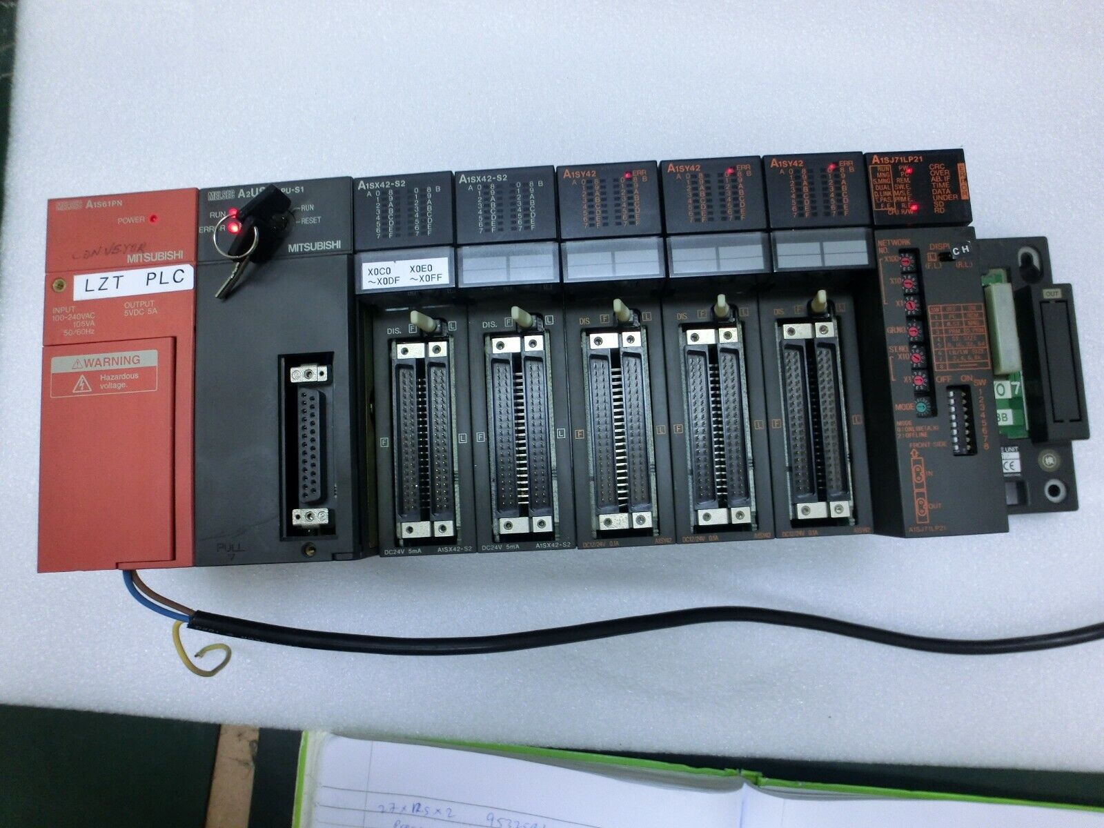 Mitsubishi A2USHCPU-S1,A1S61PN,A1SX42-S2 x2,A1SY42 x3 Mitsubishi A2USHCPU-S1,A1S61PN,A1SX42-S2 x2,A1SY42 x3