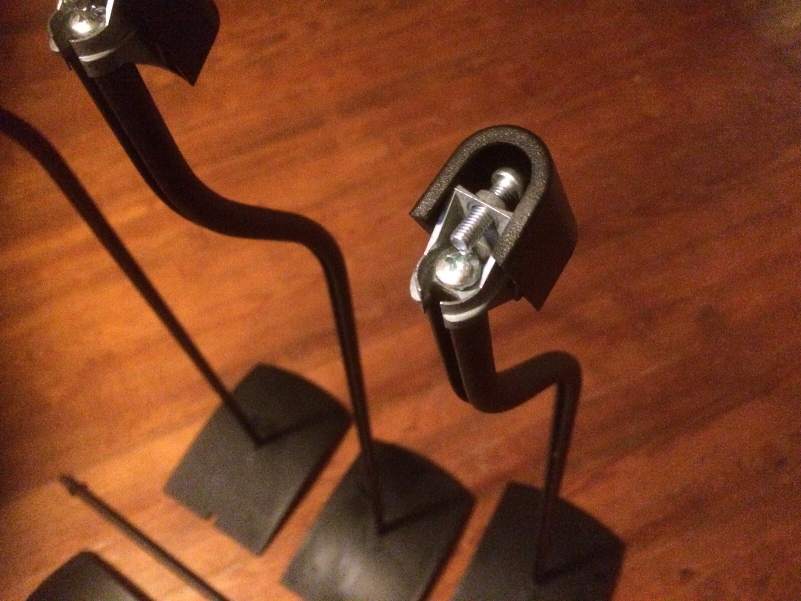 Lot 4 Bose Floor Stands  Double Cube Speakers Black bases rods and hardware