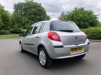 2008 Renault Clio 1.6 VVT Expression 5dr Auto HATCHBACK Petrol Automatic