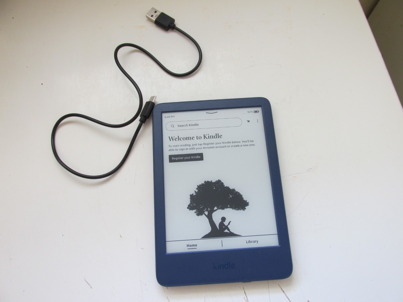 Amazon Kindle 11th Gen C2V2L3 - 16GB - Wi-Fi - 6