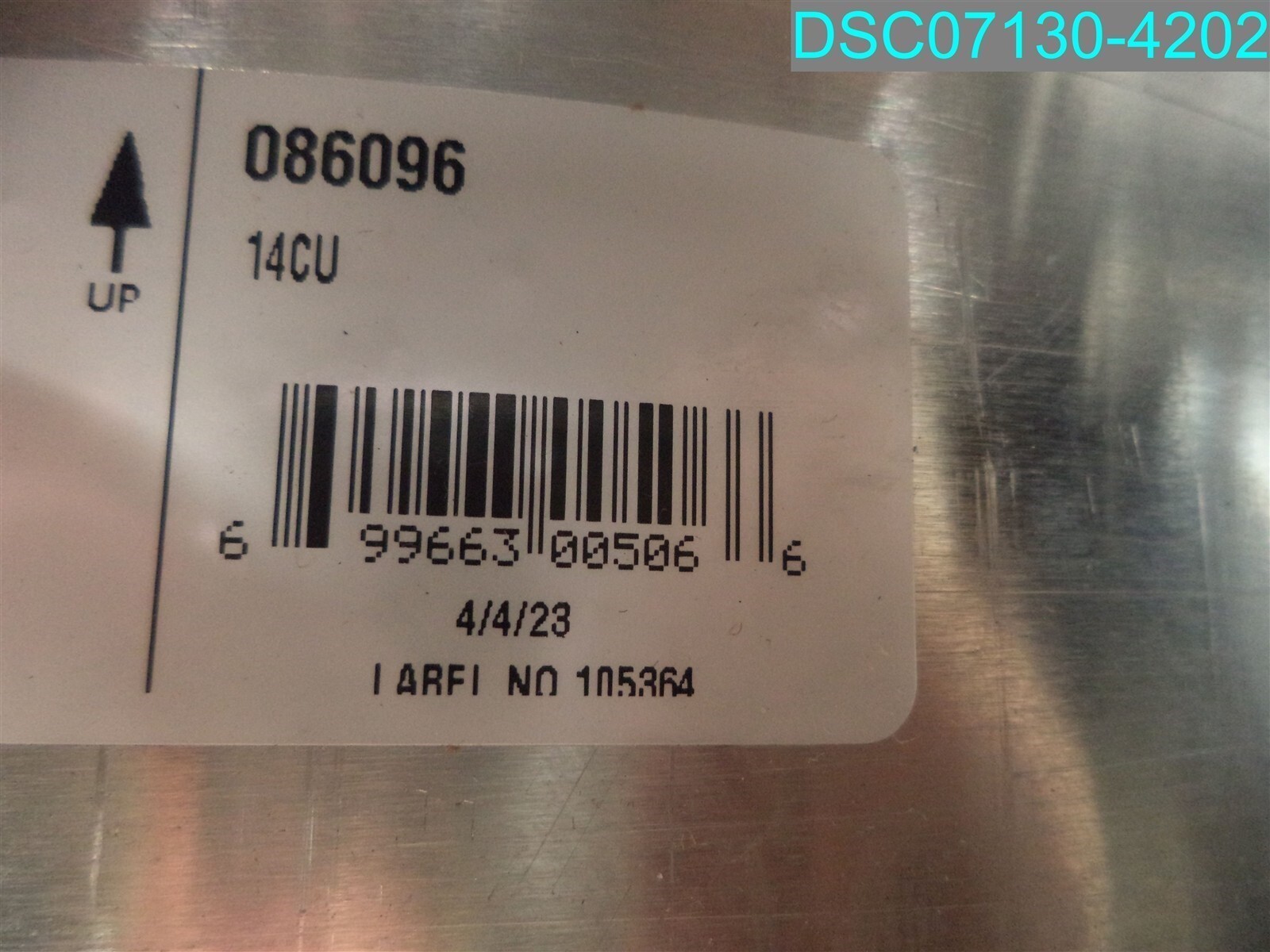 Damaged HART COOLEY 086096 14CU Type B-Gas Vent 699663005066