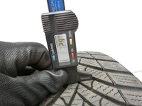 Mercedes A200 W169 04-08 4 x Reifen Winterreifen Semperit 205/60R16 96 H XL Mercedes A200 W169 04-08 12.08.2005... Vorschau 6