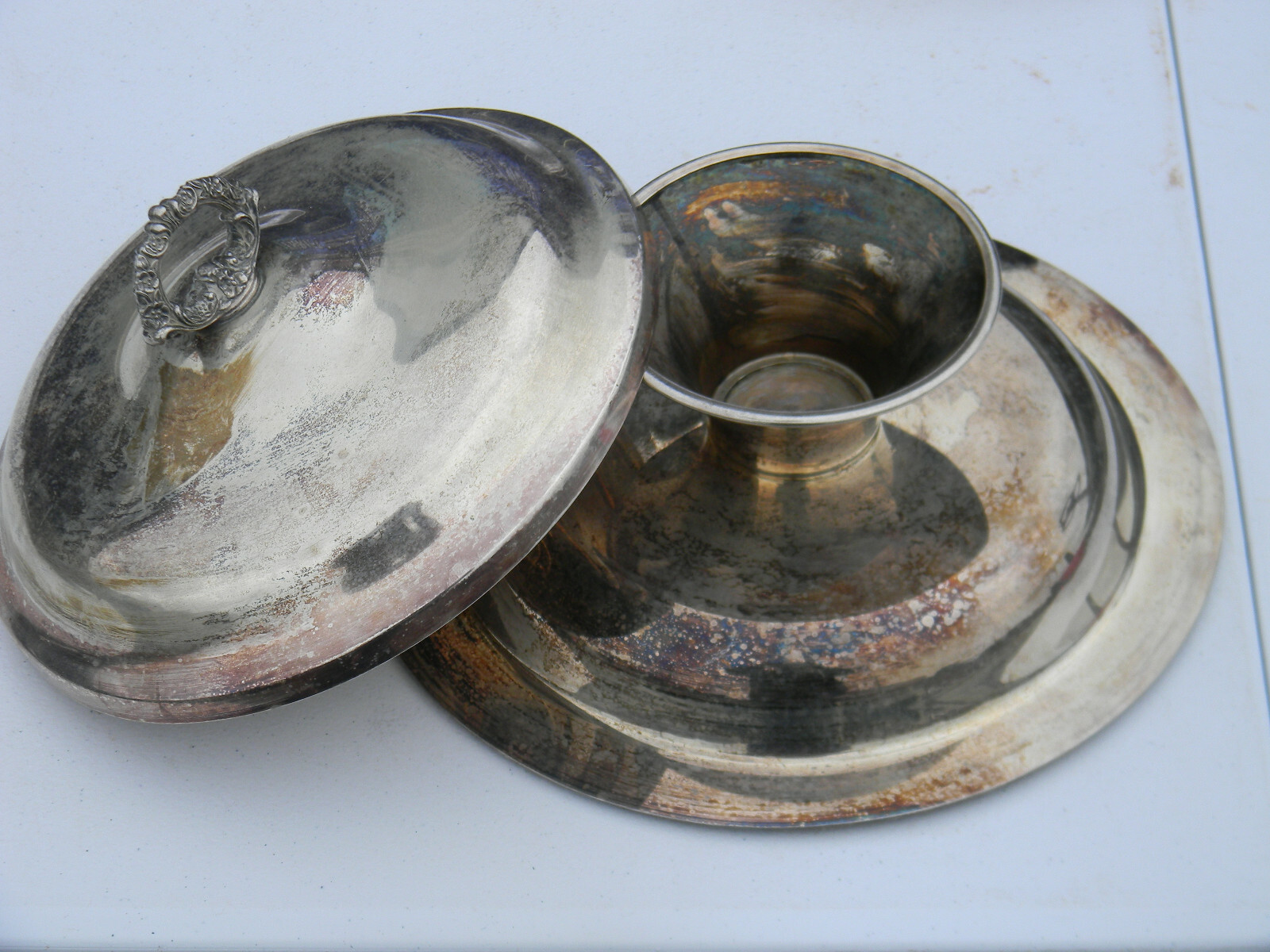 Vintage Antique? Covered Siver Plated Serving Dish