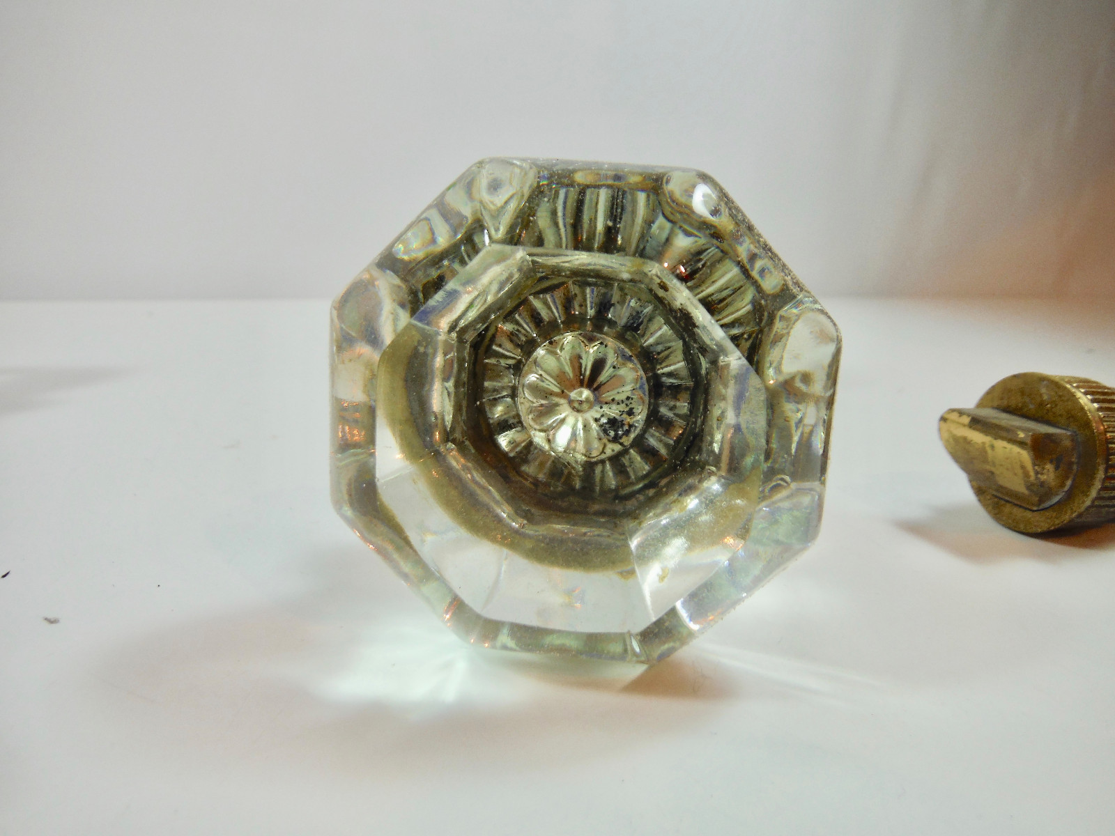 TWO 2 ANTIQUE PAIRs GLASS DOORKNOBS Plates BRASS FIXTURES 8 point & 12 point EUC