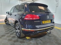 2015 Volkswagen Touareg 3.0 TDI V6 BlueMotion Tech R-Line Tiptronic 4WD Euro 6 (