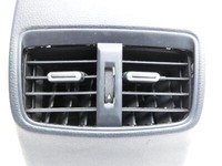 Toyota Corolla E21 19-23 Luftdusche Luftdüse Mitte Hinten in Blende Toyota Corolla E21 19-23 15.02.2022 5886302030... Vorschau 4