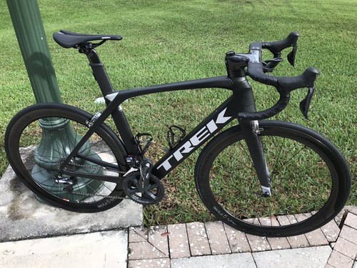 TREK MADONE 2018 56cm H2 9.0 Plus Di2 KOGEL & MANY UPGRADES SEE DESCRIPTION