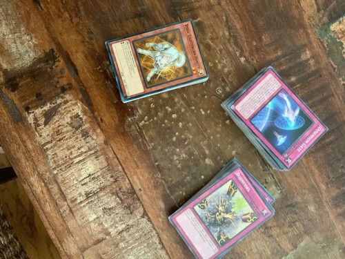 Lot of 150 Yugioh Cards GOOD CONDITION.