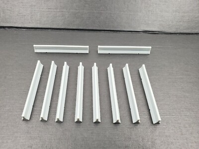 HO Scale 20' Jersey Concrete Barrier unpainted set of 10