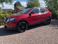 2016 Nissan Qashqai 1.6 DiG-T N-Tec+ 5dr HATCHBACK Petrol Manual