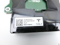 Tesla Model S Palladium 21-25 USB-C Buchse Tesla Model S Palladium 21-25 30.07.2024 1546129-61-D 1546129-00-D gebraucht Vorschau 2