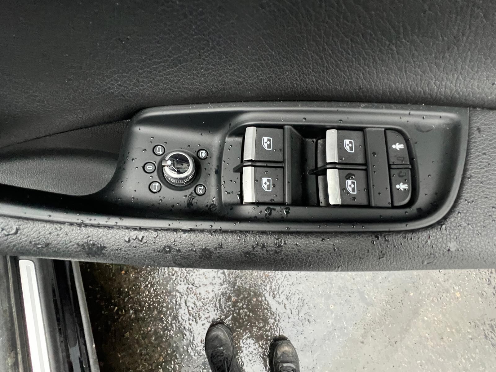 2020 Audi Q7 4M09/2015-2025 RIGHT REAR ABS SENSOR 4M0927807C image 7